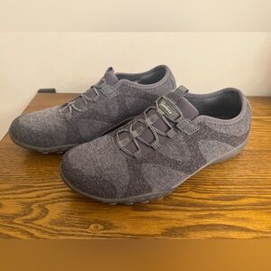 Skechers Relaxed Fit Breathe-Easy Opportuknity Slip-On Sneaker Gray 7